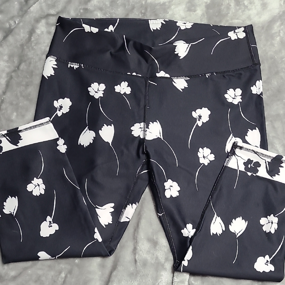 Fabletics Black and White Floral Leggings